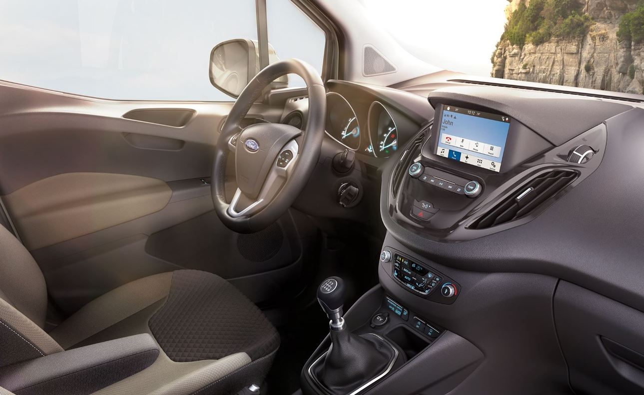2023 Ford Ticari iç tasarımı