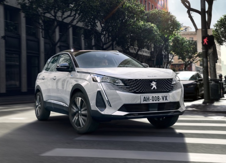 Peugeot 3008 Mart 2022 fiyat ve donanım bilgisi
