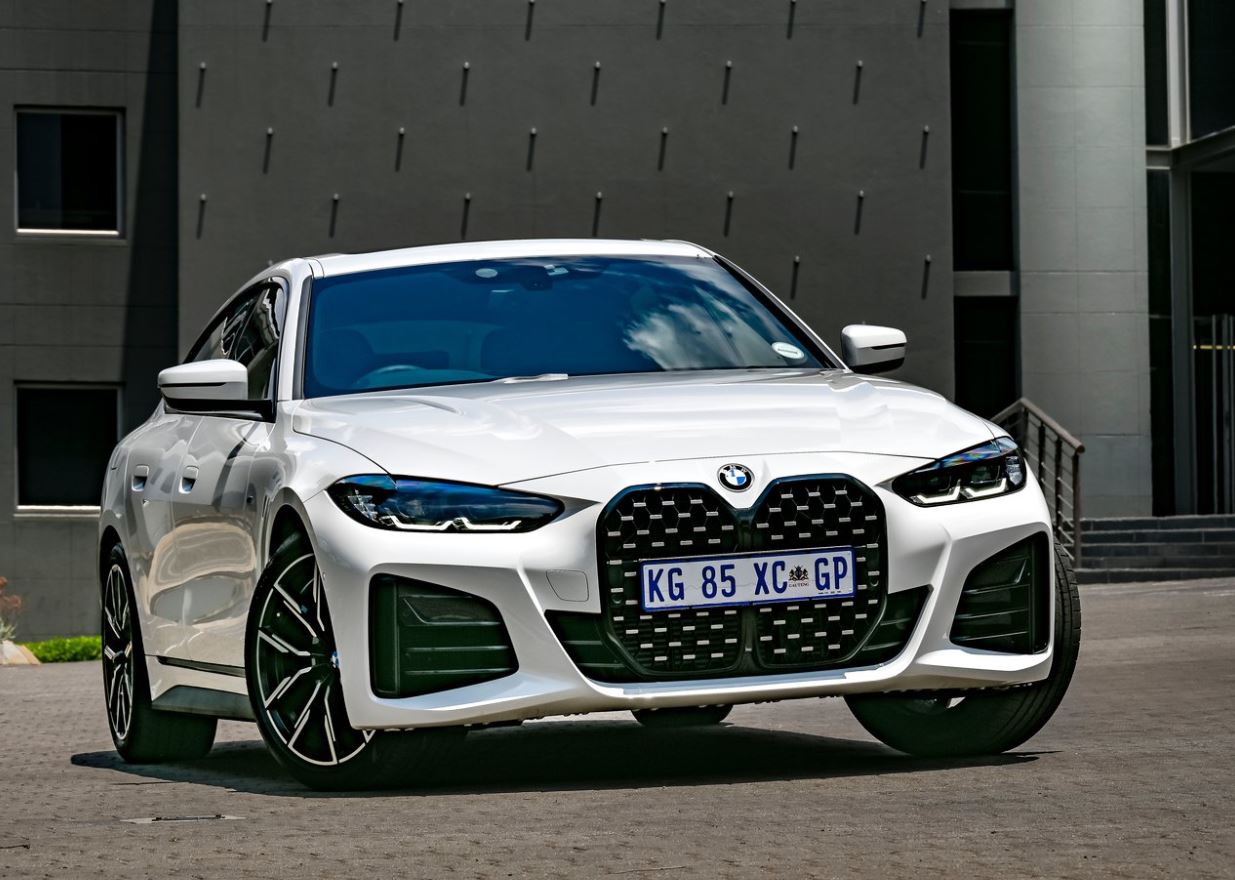 BMW 4 Serisi Fiyat Listesi Nisan 2022
