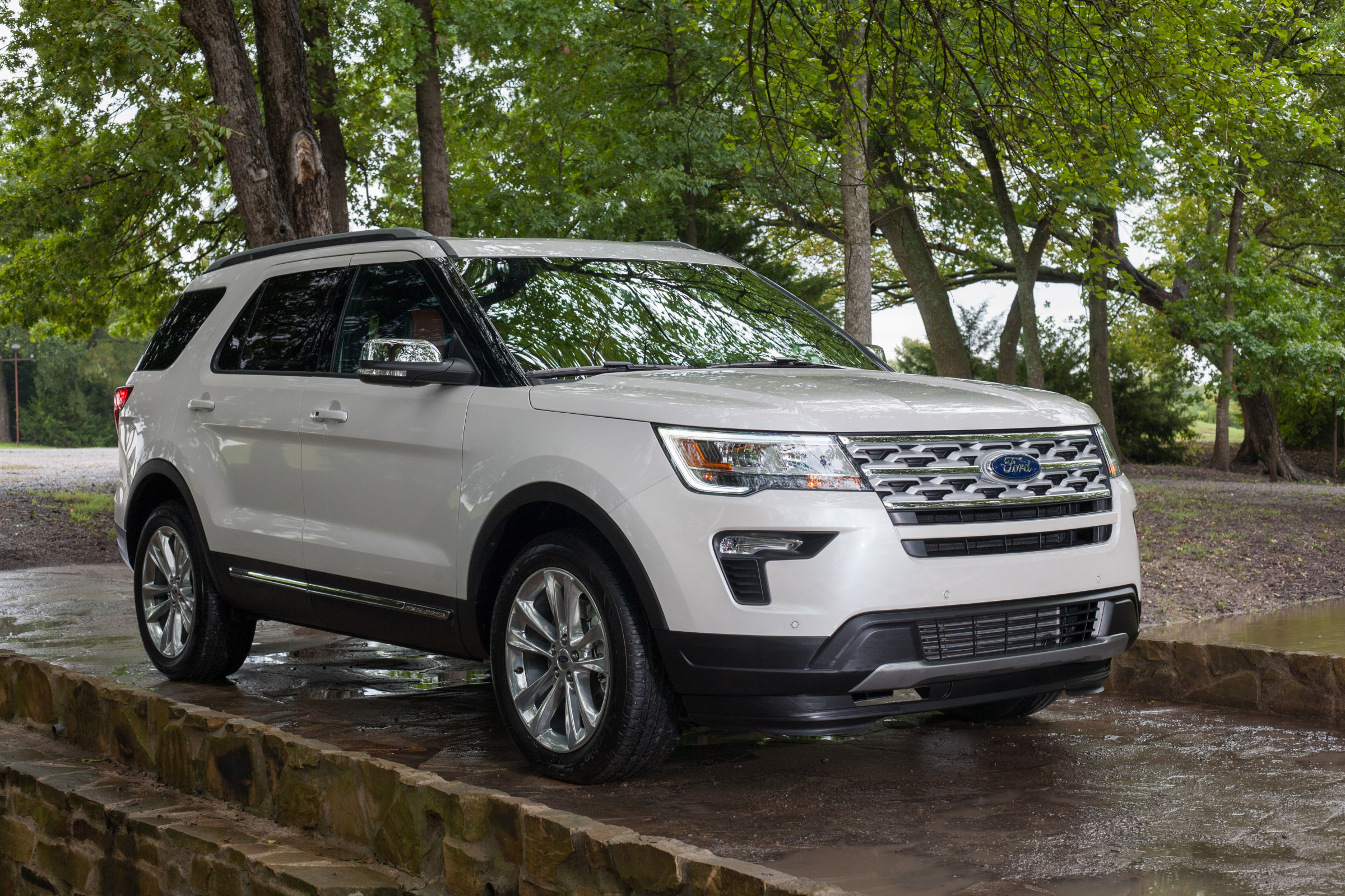 XL Ford Explorer Desert 2019