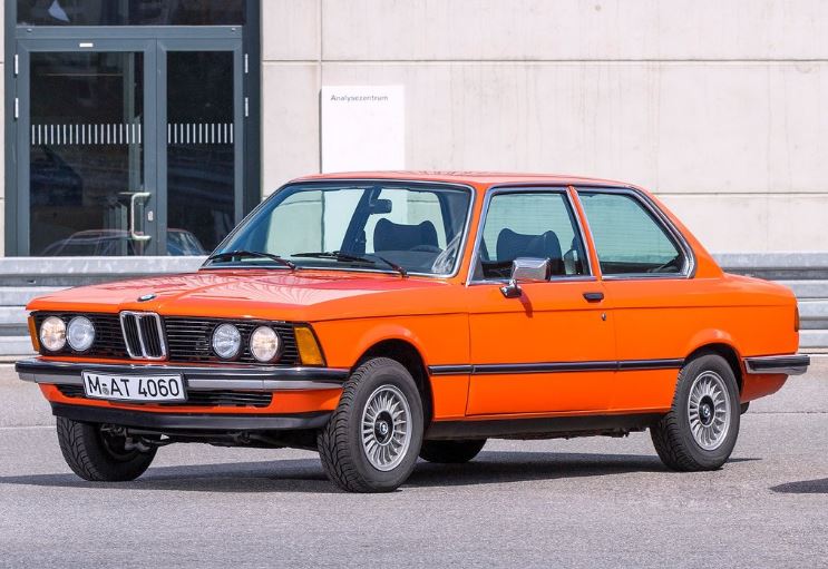 BMW İlk 3 serisi