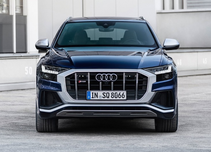 Audi SQ8 