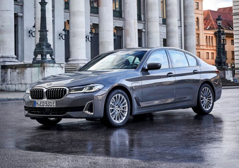 BMW yıl sonu fiyat listesi 2021
