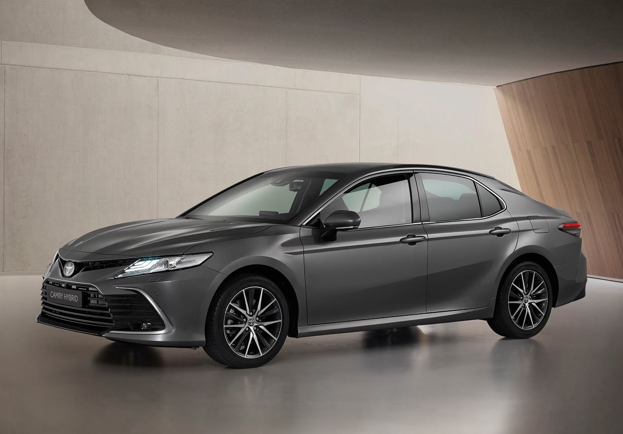 Toyota Camry fiyat listesi 2023