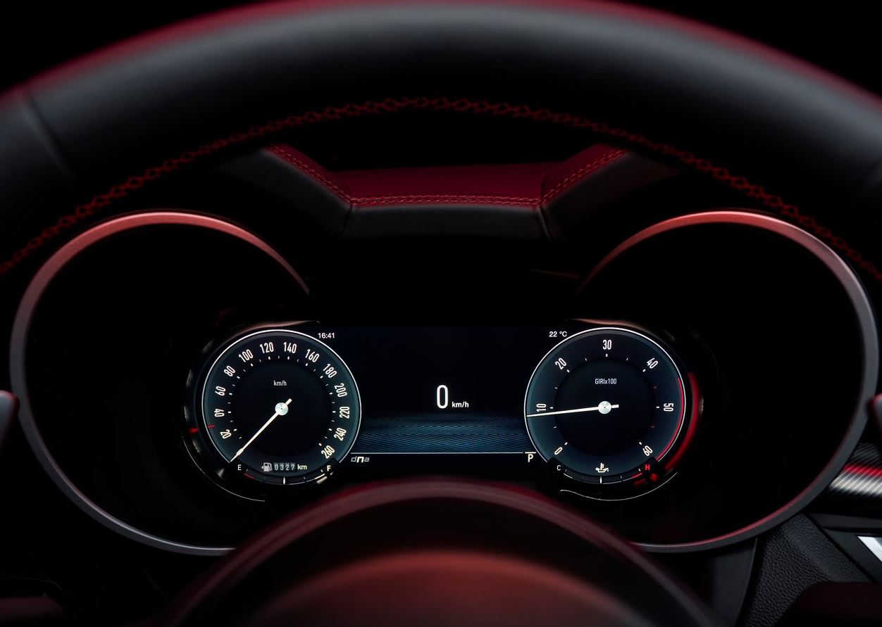 2023 Alfa Romeo Stelvio 2.0 4x4 280 HP Competizione AT Teknik Özellikleri, Yakıt Tüketimi