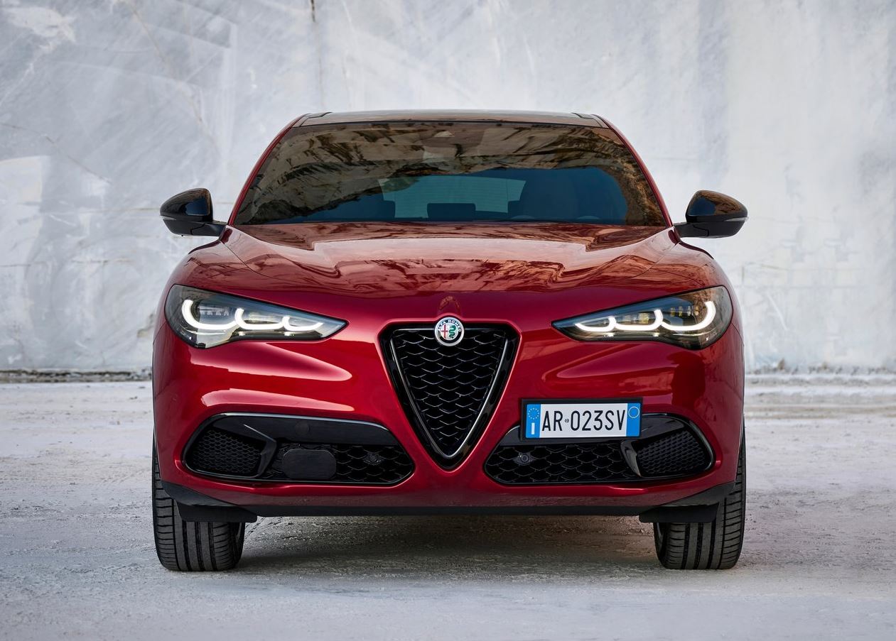 2023 Alfa Romeo Stelvio 2.0 4x4 280 HP Veloce AT Teknik Özellikleri, Yakıt Tüketimi