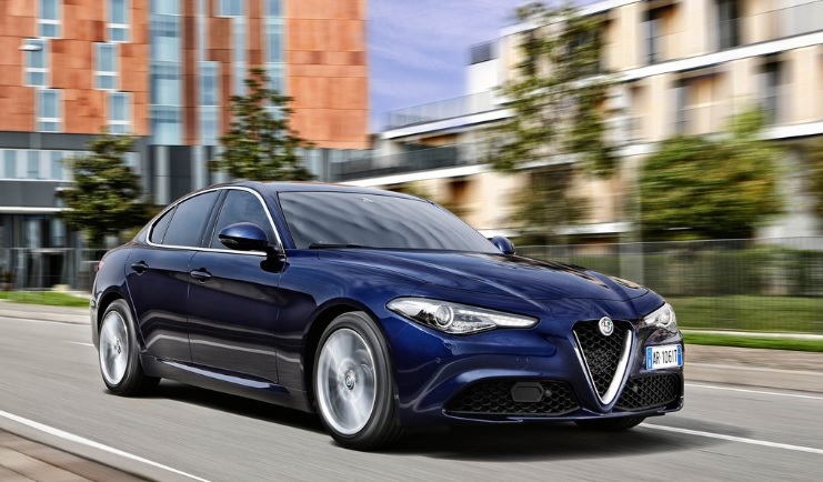 2018 Alfa Romeo Giulia Sedan 2.0 AWD (280 HP) Veloce AT Teknik Özellikler, Ölçüler ve Bagaj Hacmi