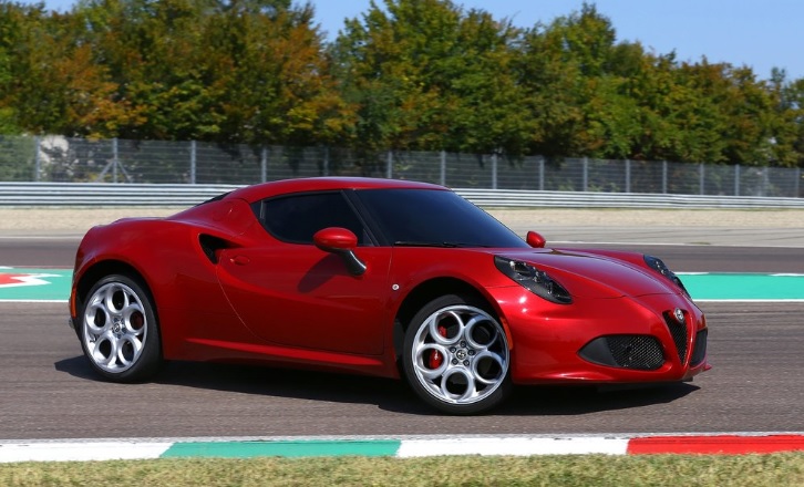 2017 Alfa Romeo 4C 1.8 240 HP Alfa Romeo TCT Teknik Özellikleri, Yakıt Tüketimi