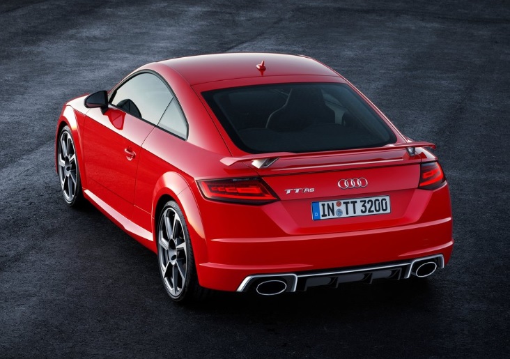 2017 Audi TT 2.0 TFSI 310 HP TTS S Tronic Teknik Özellikleri, Yakıt Tüketimi