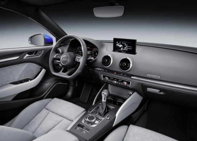 2018 Audi A3 Sedan 1.0 TFSI Design Line Karşılaştırması
