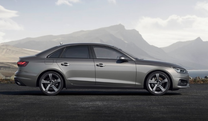 2021 Audi A4 2.0 TDI quattro Advanced Karşılaştırması