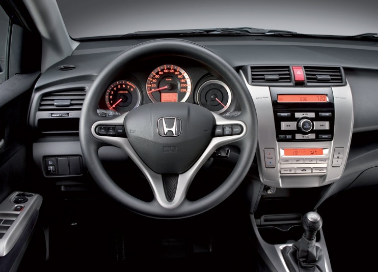2010 Honda City Sedan 1.4 (100 HP) LS Manuel Teknik Özellikler, Ölçüler ve Bagaj Hacmi
