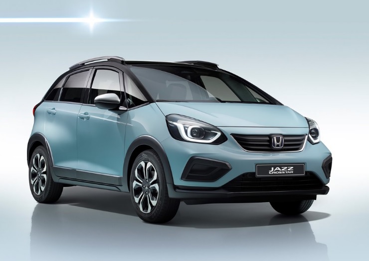 2021 Honda Jazz 1.5 Crosstar Executive Karşılaştırması