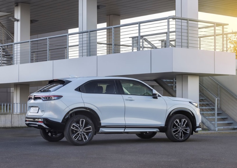 2025 Honda HR-V Crossover 1.5 Hybrid (131 HP) Advance CVT Teknik Özellikler, Ölçüler ve Bagaj Hacmi