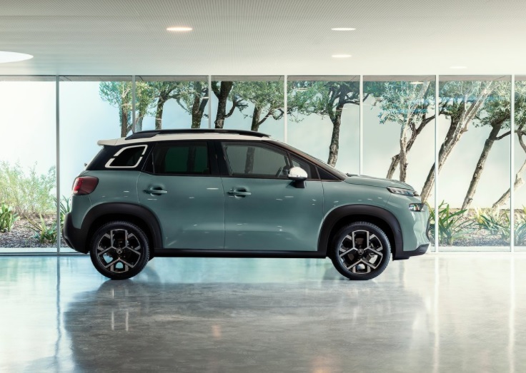 2022 Citroen C3 Aircross 1.5 BlueHDi Shine Karşılaştırması