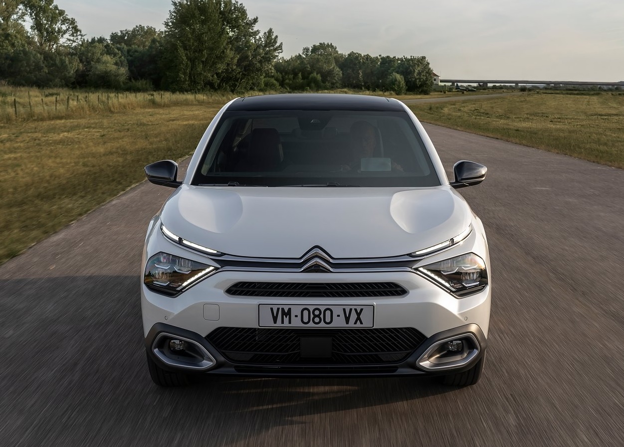 2023 Citroen C4 X SUV 1.2 PureTech (130 HP) Shine Bold EAT Teknik Özellikler, Ölçüler ve Bagaj Hacmi