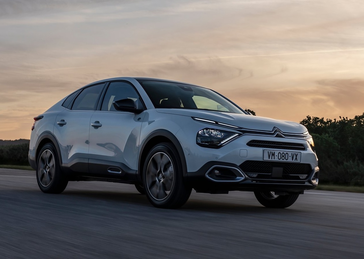 2023 Citroen C4 X SUV 1.2 PureTech (130 HP) Shine Bold EAT Teknik Özellikler, Ölçüler ve Bagaj Hacmi