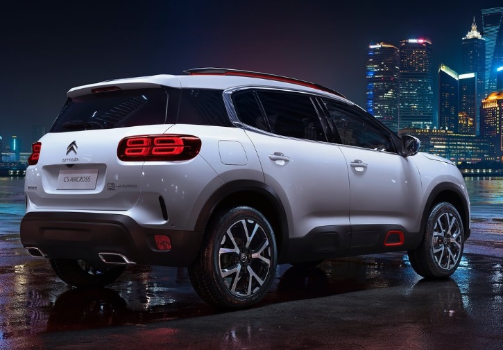 2020 Citroen C5 Aircross 1.6 PureTech 180 HP Shine EAT8 Teknik Özellikleri, Yakıt Tüketimi