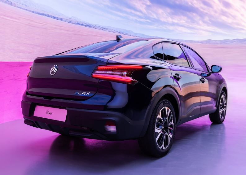 2025 Citroen C4 X SUV 1.2 PureTech (130 HP) Max EAT Teknik Özellikler, Ölçüler ve Bagaj Hacmi