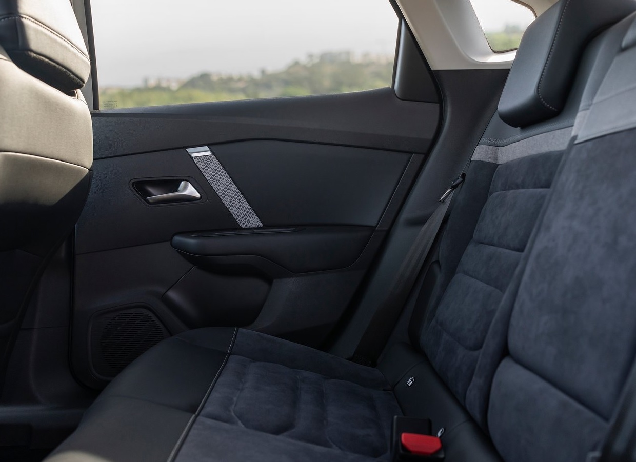 2022 Citroen C4 X SUV 1.5 BlueHDI (130 HP) Feel Bold EAT Teknik Özellikler, Ölçüler ve Bagaj Hacmi