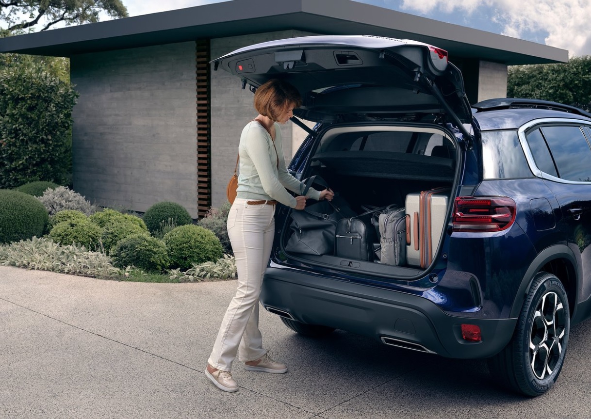 2026 Citroen C5 Aircross SUV 1.2 Hybrid (145 HP) Max eDCS6 Bagaj Hacmi - arabavs.com