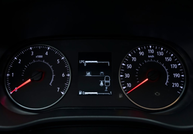 2022 Dacia Sandero 1.0 Turbo Prestige Karşılaştırması