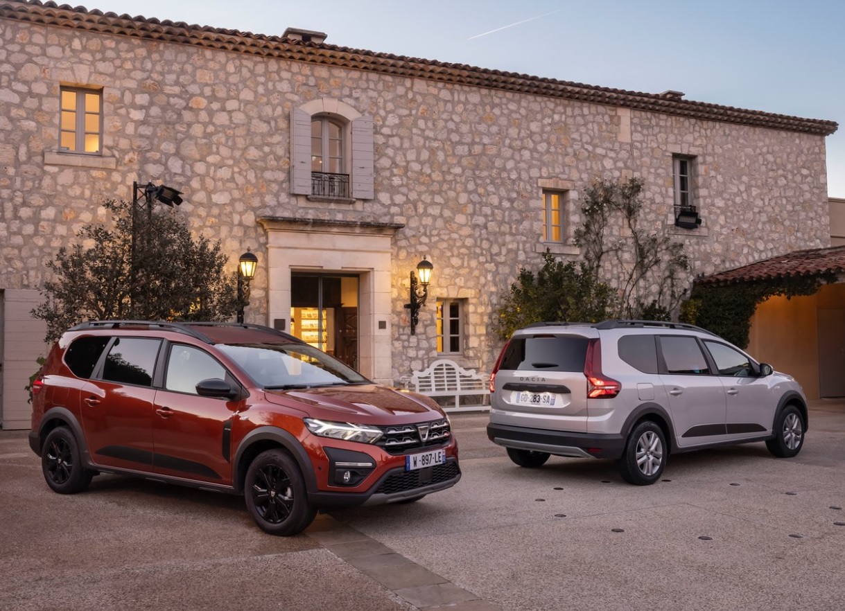 2022 Dacia Jogger 1.0 TCe 110 HP Expression Manuel Teknik Özellikleri, Yakıt Tüketimi