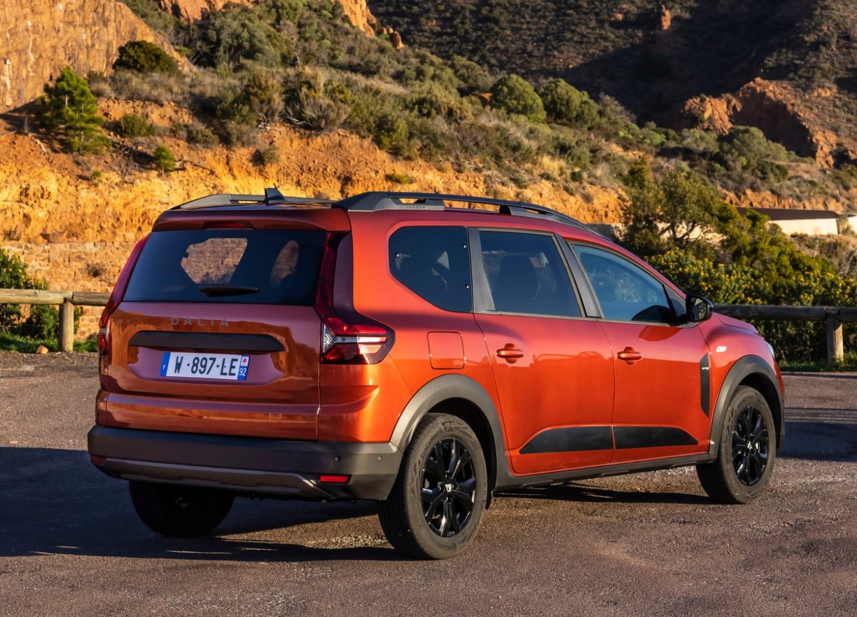 2022 Dacia Jogger SUV 1.0 ECO (100 HP) Expression Manuel Teknik Özellikler, Ölçüler ve Bagaj Hacmi