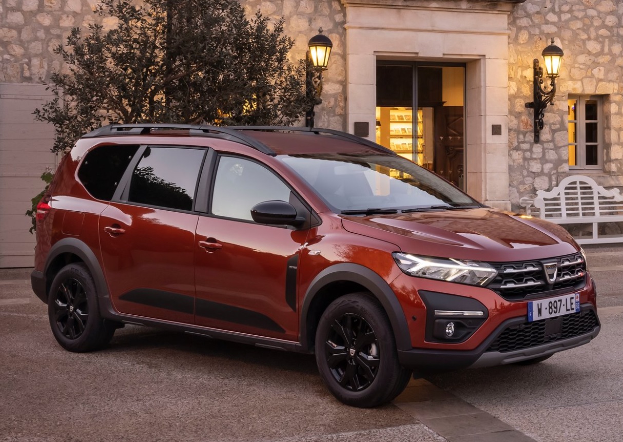 2022 Dacia Jogger 1.0 TCe 110 HP Essential Manuel Teknik Özellikleri, Yakıt Tüketimi