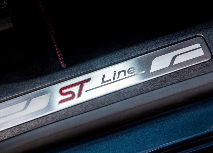 2020 Ford Kuga SUV 2.5 Hibrit (225 HP) ST-Line CVT Teknik Özellikler, Ölçüler ve Bagaj Hacmi