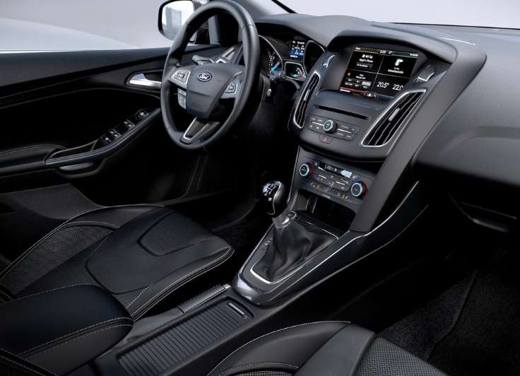 2015 Ford Focus HB Hatchback 5 Kapı 1.6 (125 HP) Style Manuel Teknik Özellikler, Ölçüler ve Bagaj Hacmi