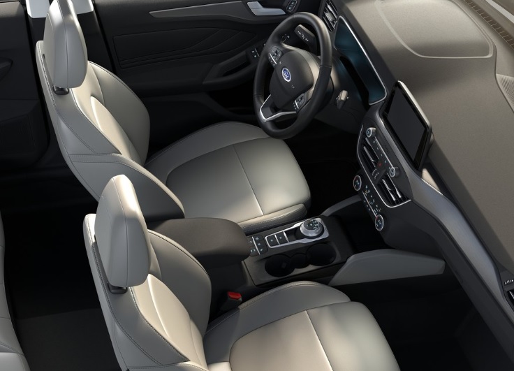 2020 Ford Focus 1.5  Titanium Karşılaştırması