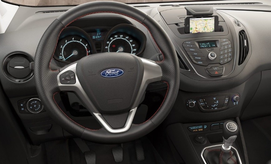 2023 Ford Tourneo Courier 1.5 TDCi 100 HP Titanium Plus Manuel Teknik Özellikleri, Yakıt Tüketimi