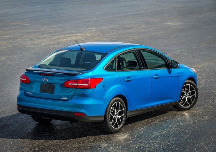 2015 Ford Focus 1.6i 125 HP Titanium Manuel Teknik Özellikleri, Yakıt Tüketimi