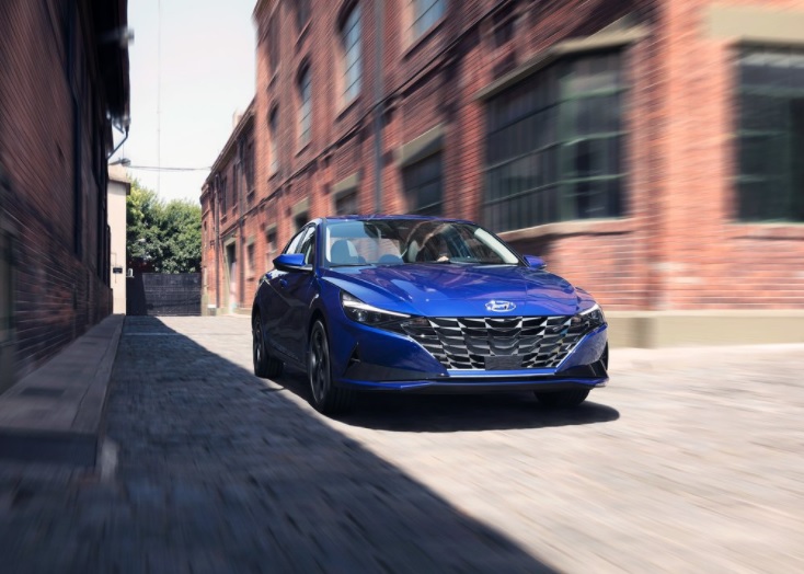 2024 Hyundai Elantra 1.6 MPI Prime Karşılaştırması