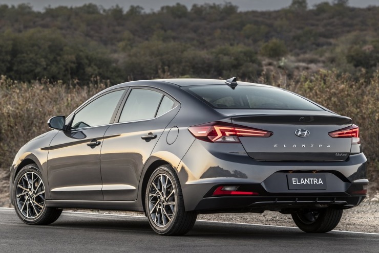 2020 Hyundai Elantra Sedan 1.6 MPi (127 HP) Style Plus Otomatik Teknik Özellikler, Ölçüler ve Bagaj Hacmi