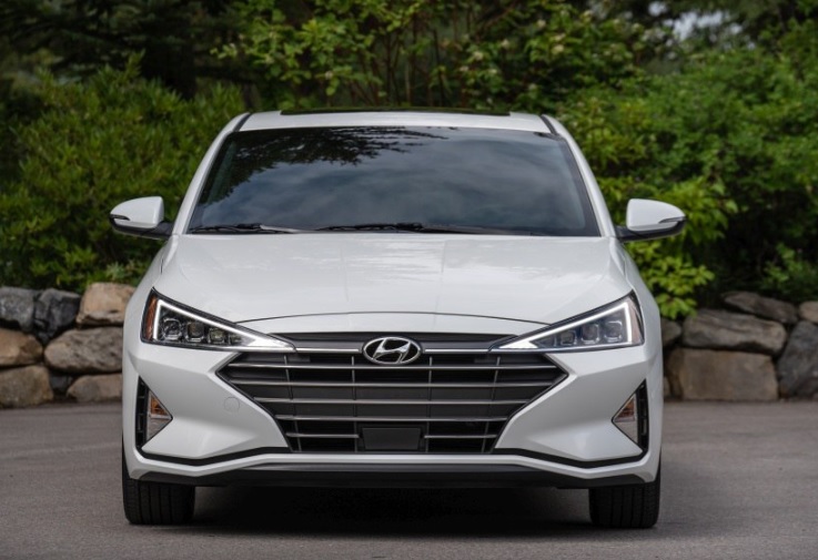 2020 Hyundai Elantra Sedan 1.6 MPi (127 HP) Style Plus Otomatik Teknik Özellikler, Ölçüler ve Bagaj Hacmi