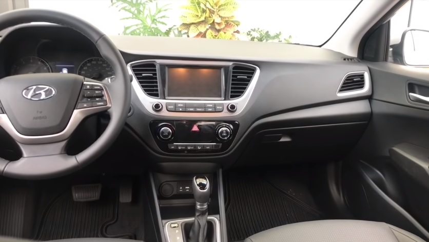 2018 Hyundai Accent Blue 1.6 CRDI Mode Plus Karşılaştırması