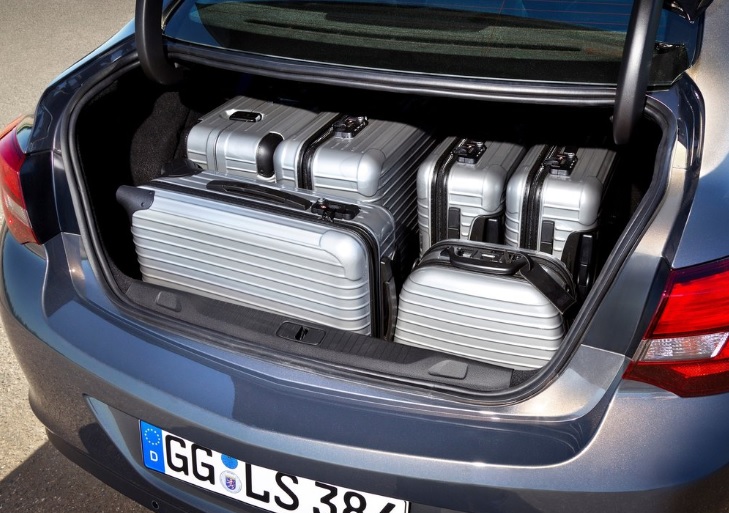 2020 Opel Astra Sedan Sedan 1.4 (140 HP) Edition Plus Manuel Teknik Özellikler, Ölçüler ve Bagaj Hacmi