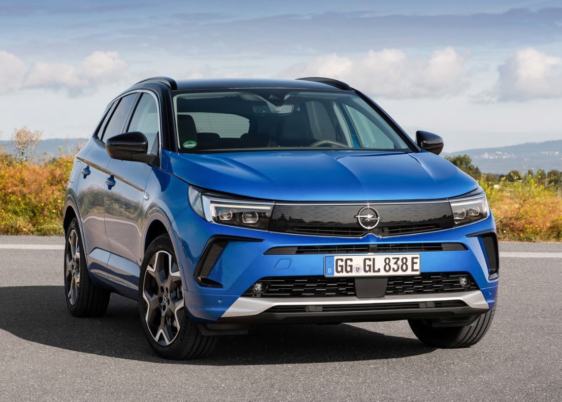 2024 Opel Grandland 1.2 Turbo Ultimate Karşılaştırması