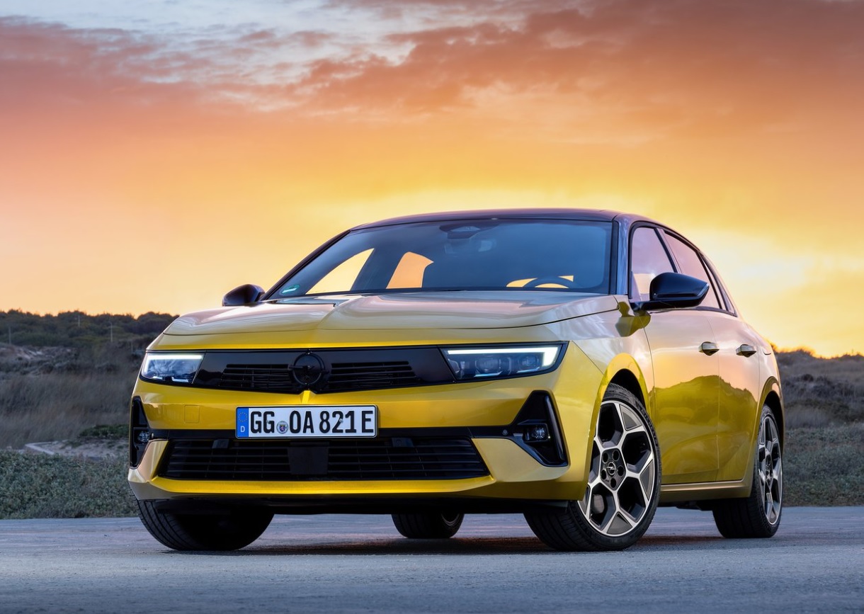 2024 Opel Astra Hatchback 5 Kapı 1.2 Turbo (130 HP) Elegance AT Teknik Özellikler, Ölçüler ve Bagaj Hacmi