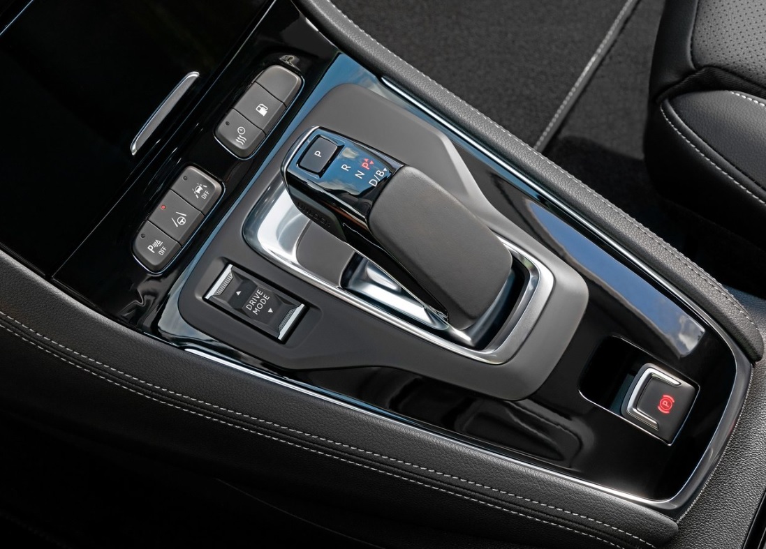 2023 Opel Grandland 1.2 Turbo 130 HP Elegance AT Teknik Özellikleri, Yakıt Tüketimi