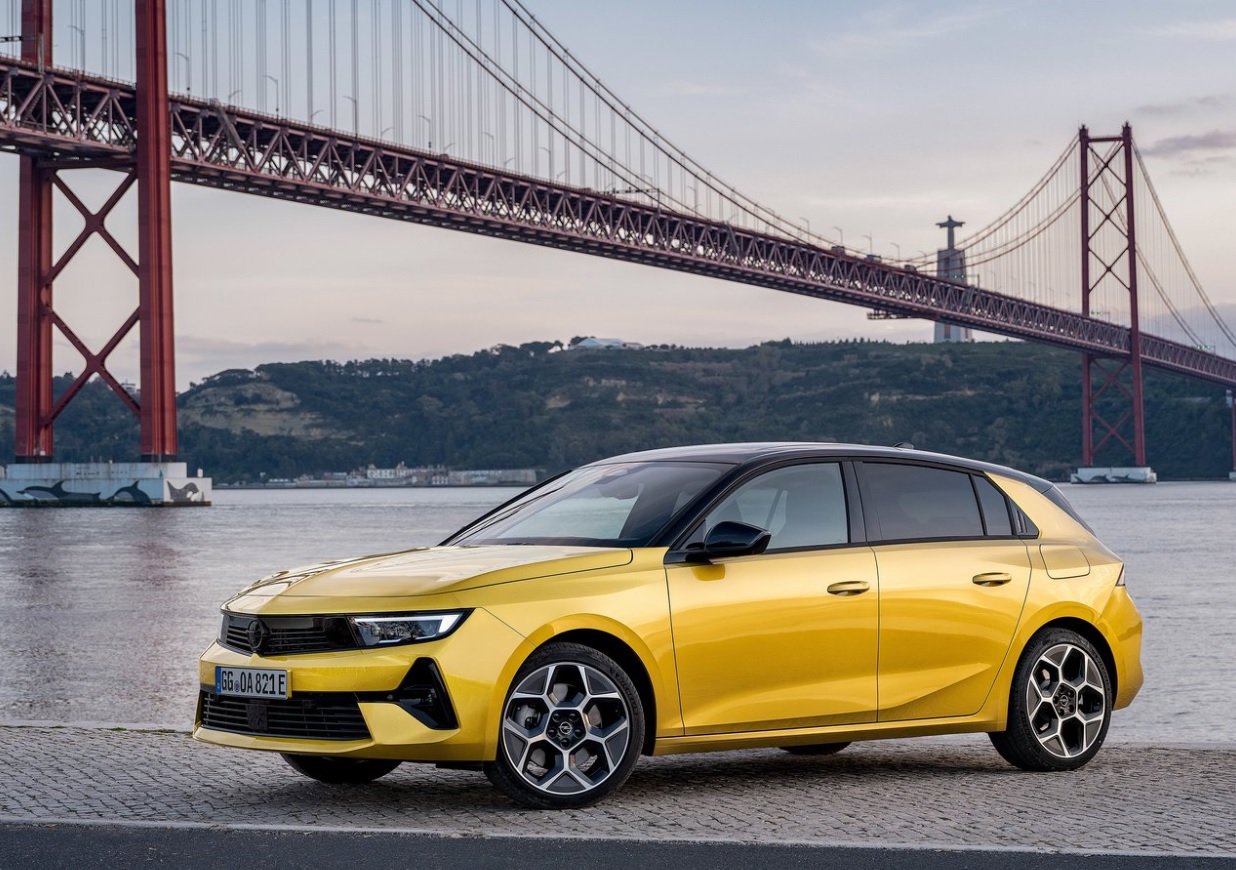 2023 Opel Astra Hatchback 5 Kapı 1.2 Turbo (130 HP) Elegance AT Teknik Özellikler, Ölçüler ve Bagaj Hacmi