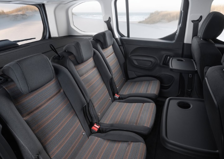 2019 Opel Combo 1.5 D 130 HP Excellence AT Teknik Özellikleri, Yakıt Tüketimi