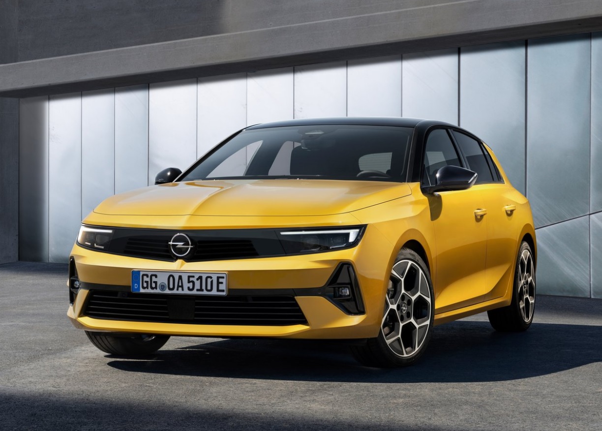 2022 Opel Astra 1.2 Turbo 130 HP Edition AT Teknik Özellikleri, Yakıt Tüketimi