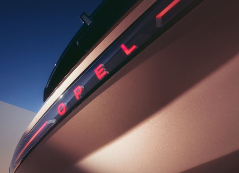 2026 Opel Grandland SUV 1.2 Hybrid (136 HP) GS eDCT Teknik Özellikler, Ölçüler ve Bagaj Hacmi