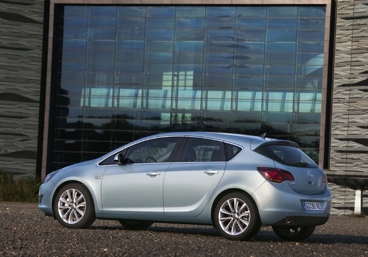 2014 Opel Astra Hatchback 5 Kapı 1.3 CDTI ecoFLEX (95 HP) Sport Manuel Teknik Özellikler, Ölçüler ve Bagaj Hacmi