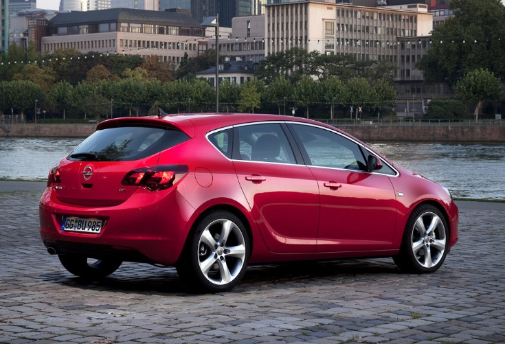 2014 Opel Astra Hatchback 5 Kapı 1.3 CDTI SS (95 HP) Sport Manuel Teknik Özellikler, Ölçüler ve Bagaj Hacmi