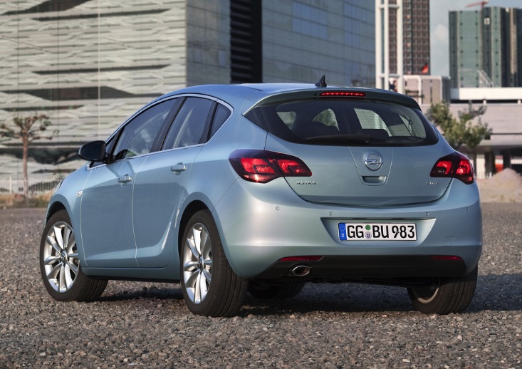 2014 Opel Astra Hatchback 5 Kapı 1.3 CDTI (95 HP) Edition Manuel Teknik Özellikler, Ölçüler ve Bagaj Hacmi