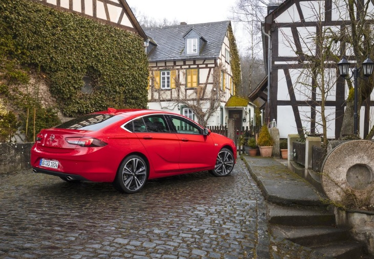 2020 Opel Insignia 1.6 CDTI 136 HP Exclusive AT Teknik Özellikleri, Yakıt Tüketimi